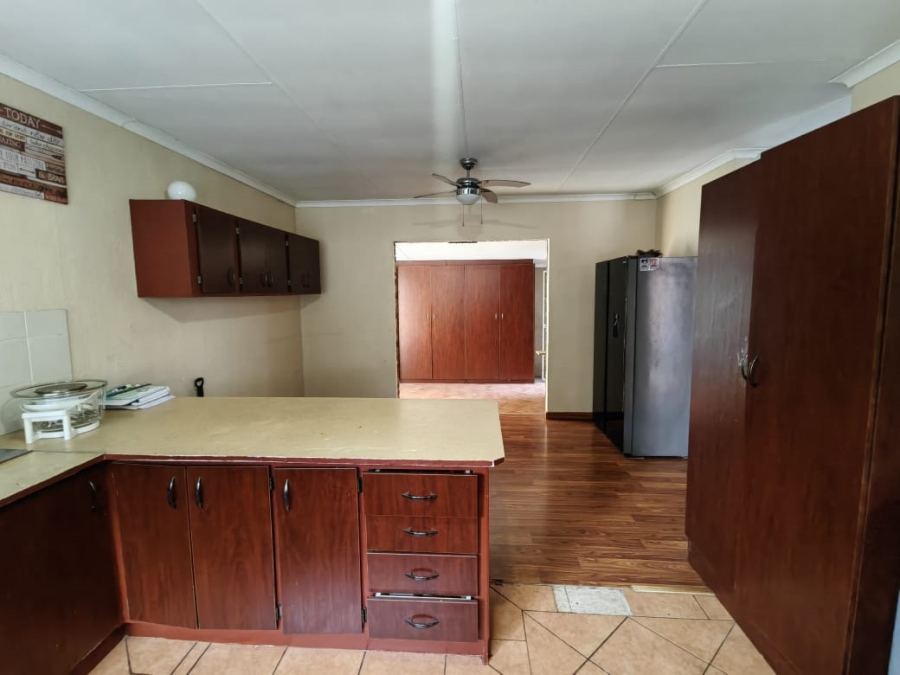 3 Bedroom Property for Sale in Geelhoutpark North West
